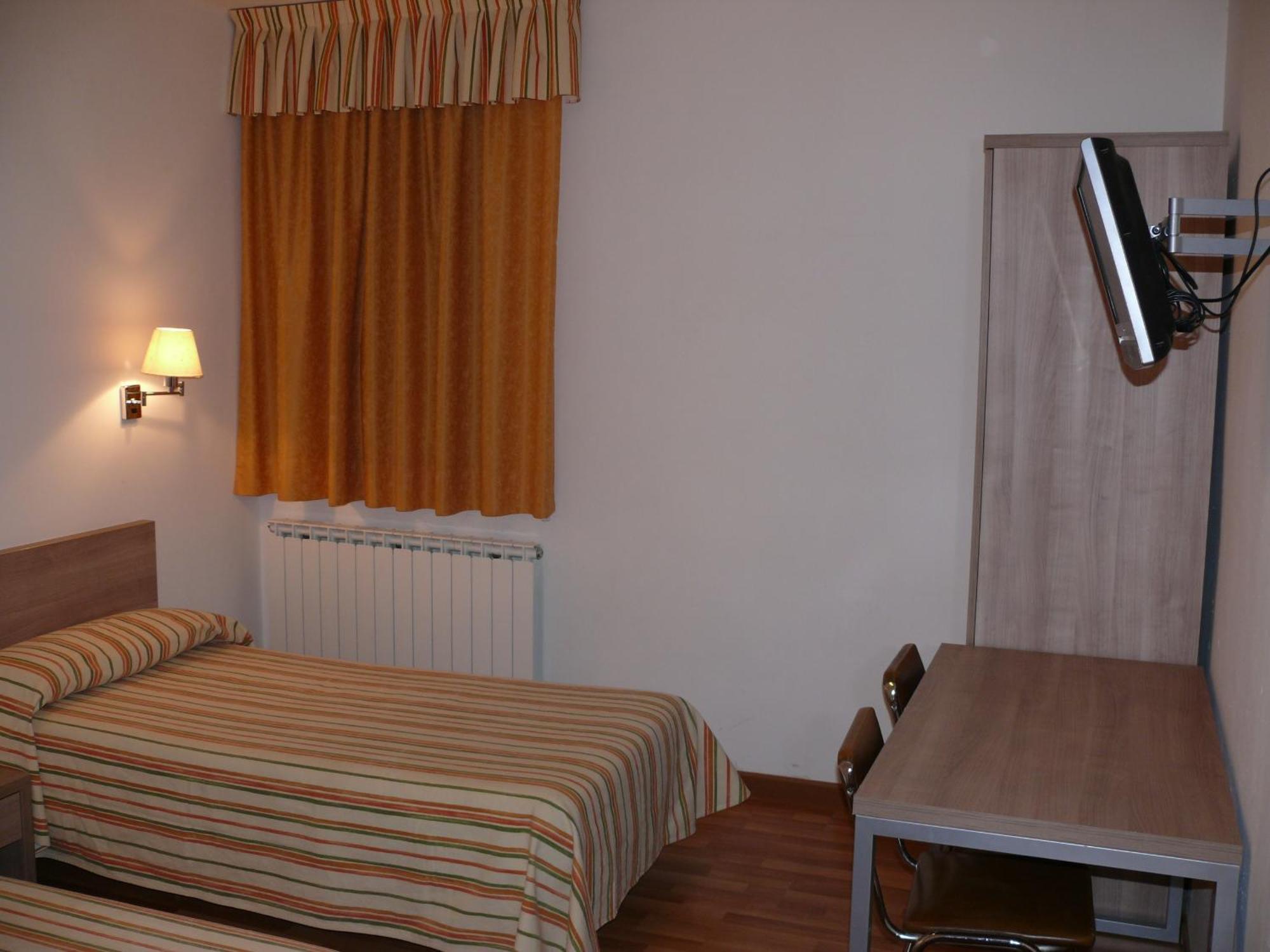 Hostal Muntanya Artesa de Segre Dış mekan fotoğraf