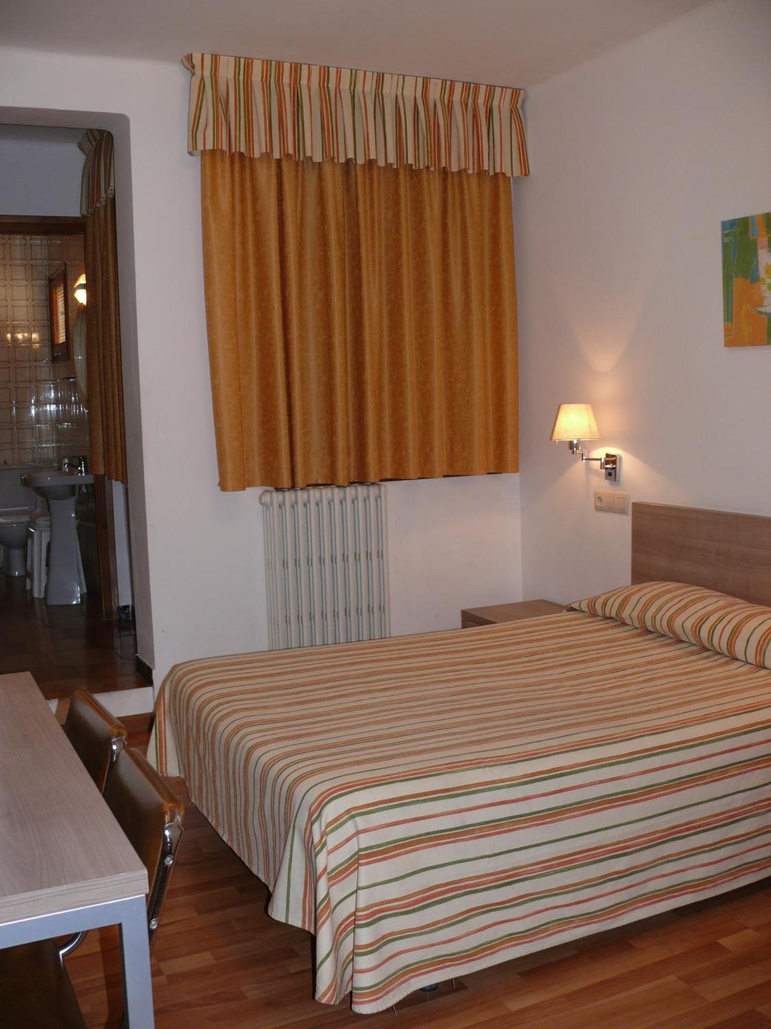 Hostal Muntanya Artesa de Segre Dış mekan fotoğraf